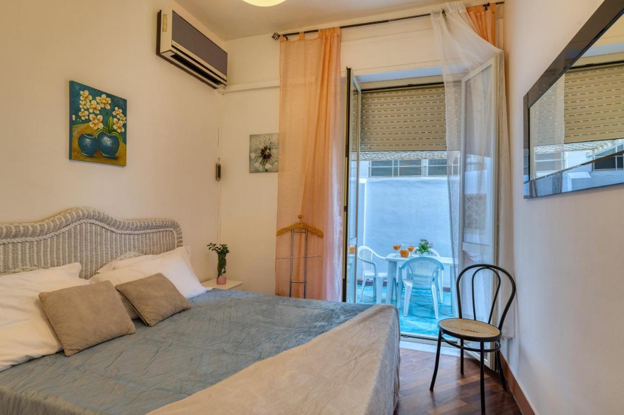 Izzhome Delightful 卡利亚里 外观 照片